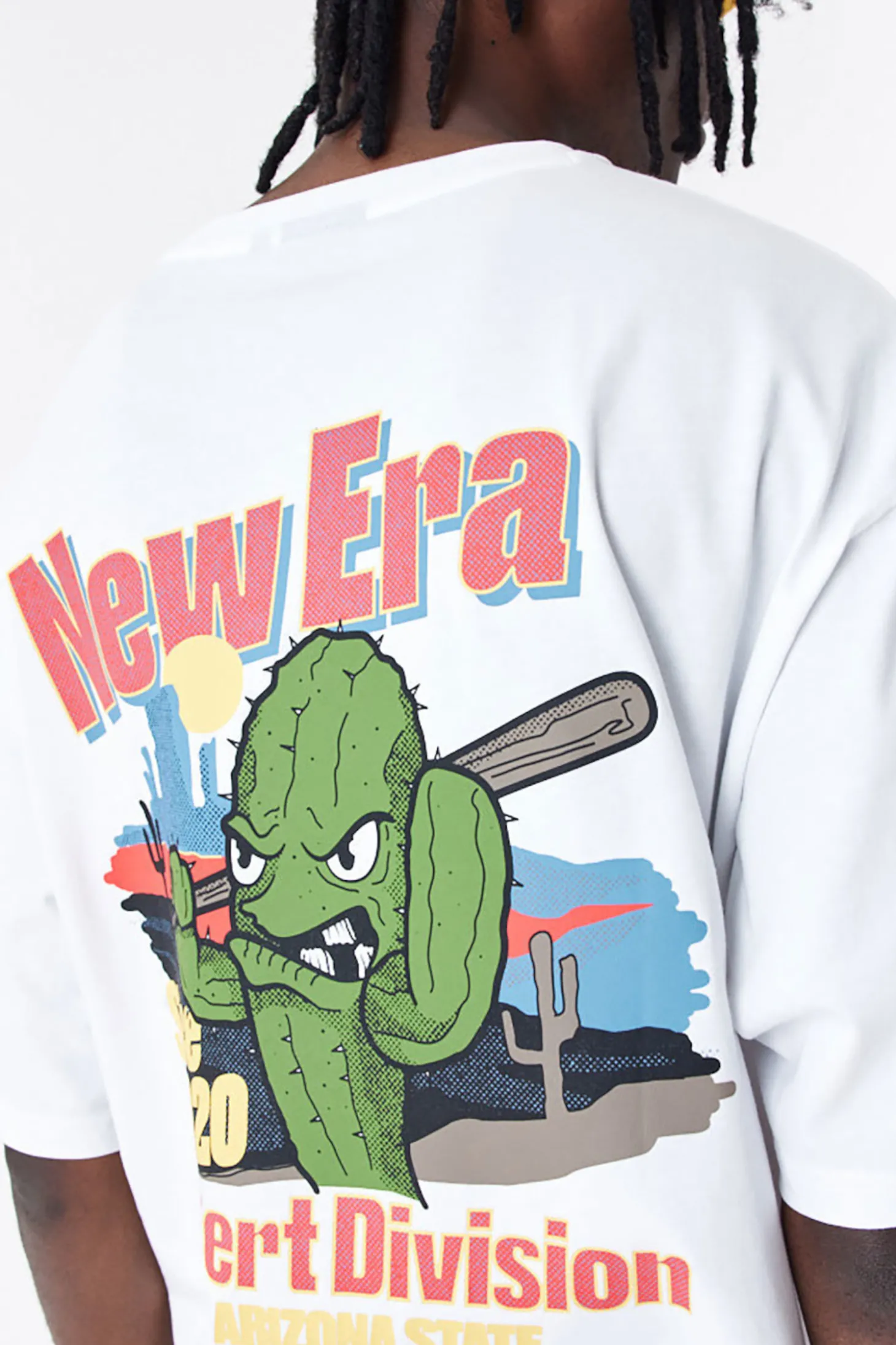 Koszulka New Era Character Graphic Oversized